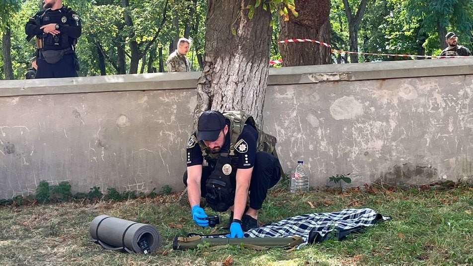 В Чернигове на выставку боеприпасов принесли заряженный РПГ-26. Он выстрелил и ранил нескольких детей