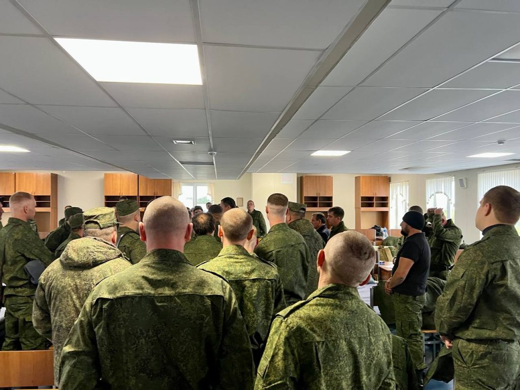 Всегда был уверен в Гладкове. Настоящий губернатор, побольше бы таких