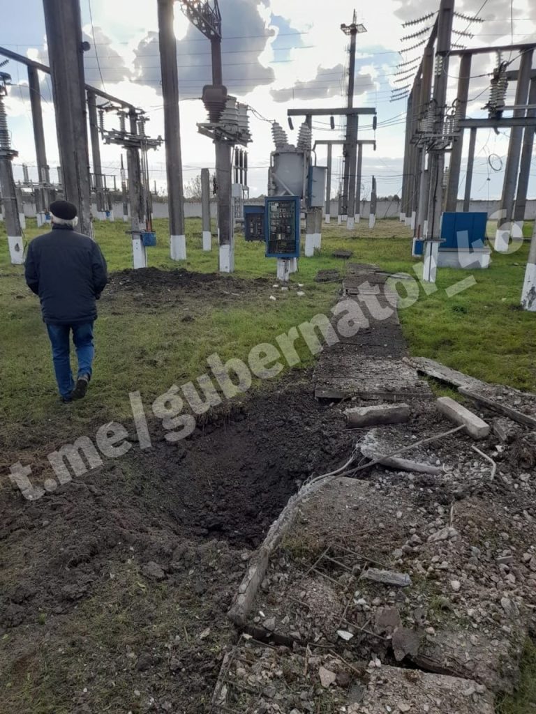 💥 Враг обстрелял подстанцию Теткино в Курской области