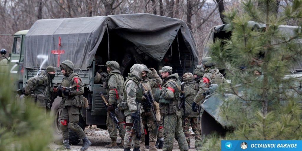 России следует увеличить группировку войск в зоне СВО – Борис Рожин