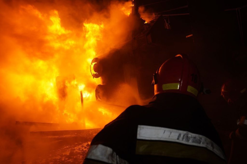 Фото с места попадания в Хмельницкой области