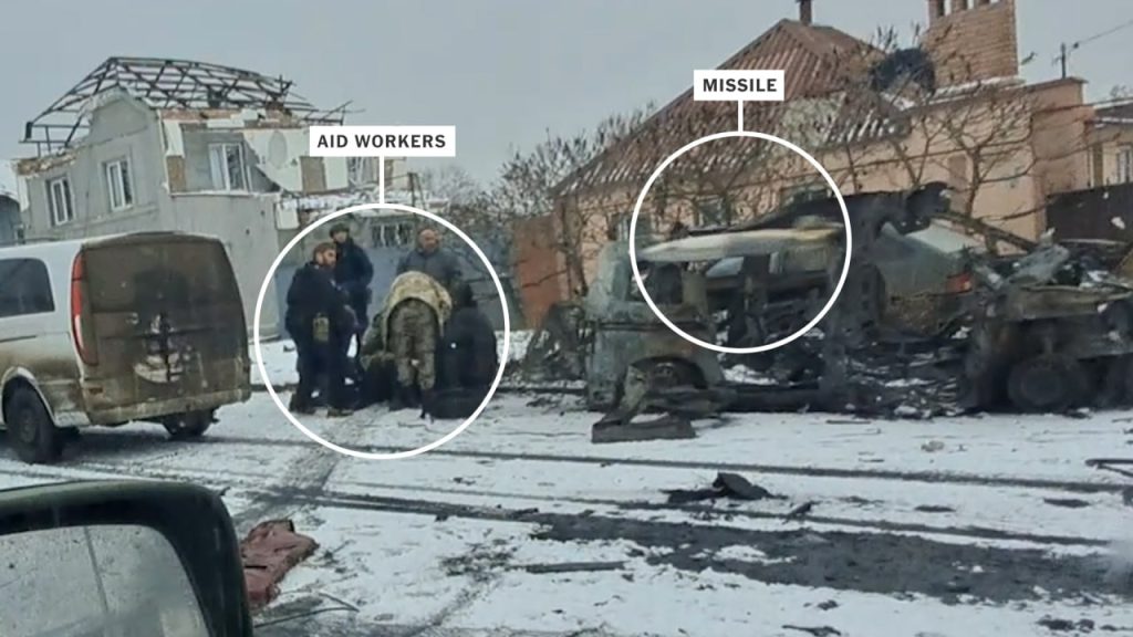 The New York Times опубликовало видеозапись "целенаправленного удара российской ракеты" по группе американских наёмников в Бахмуте