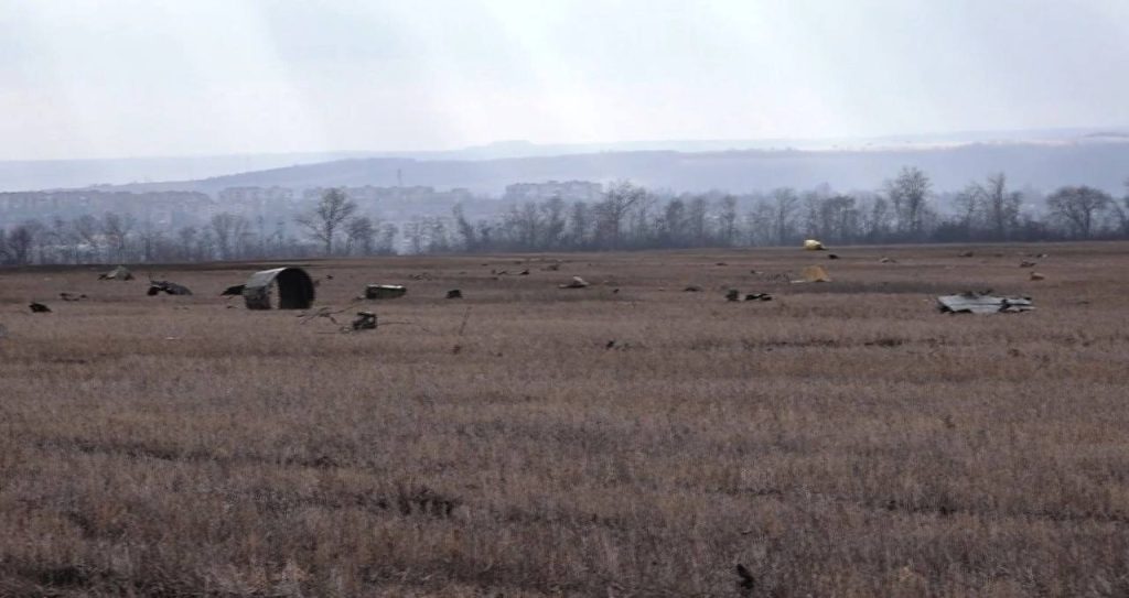 Останки украинского Су-24М под Бахмутом