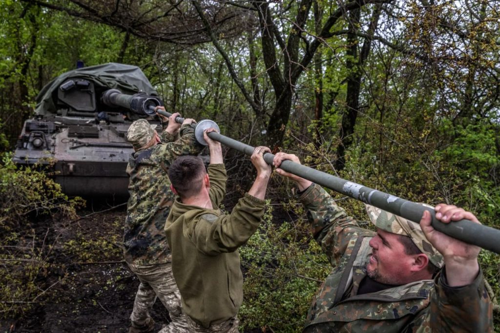 Позиции немецких 155-мм/52 САУ PzH 2000 украинской 43-й артиллерийской бригады на Запорожском направлении