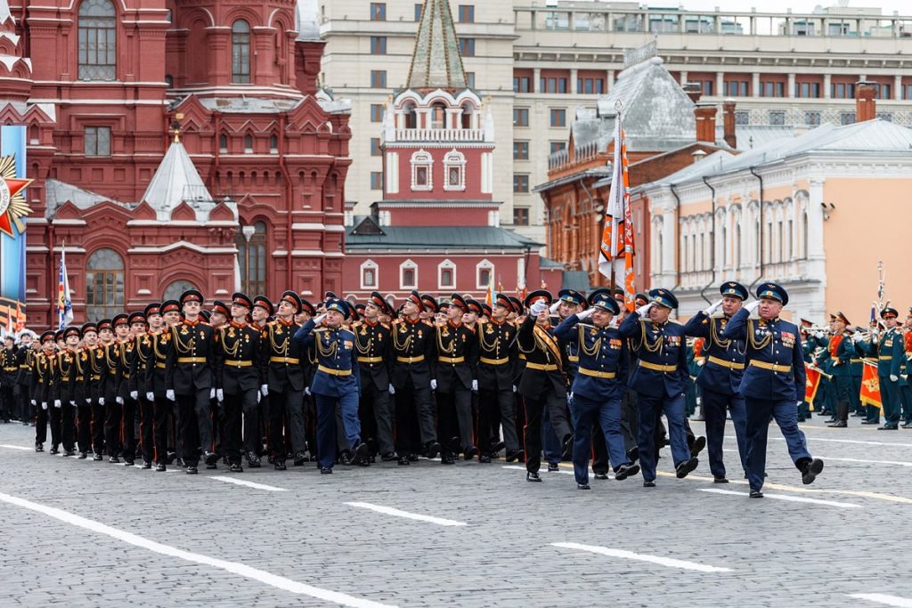 Росгвардии выдали ружья для защиты Парада Победы от беспилотников