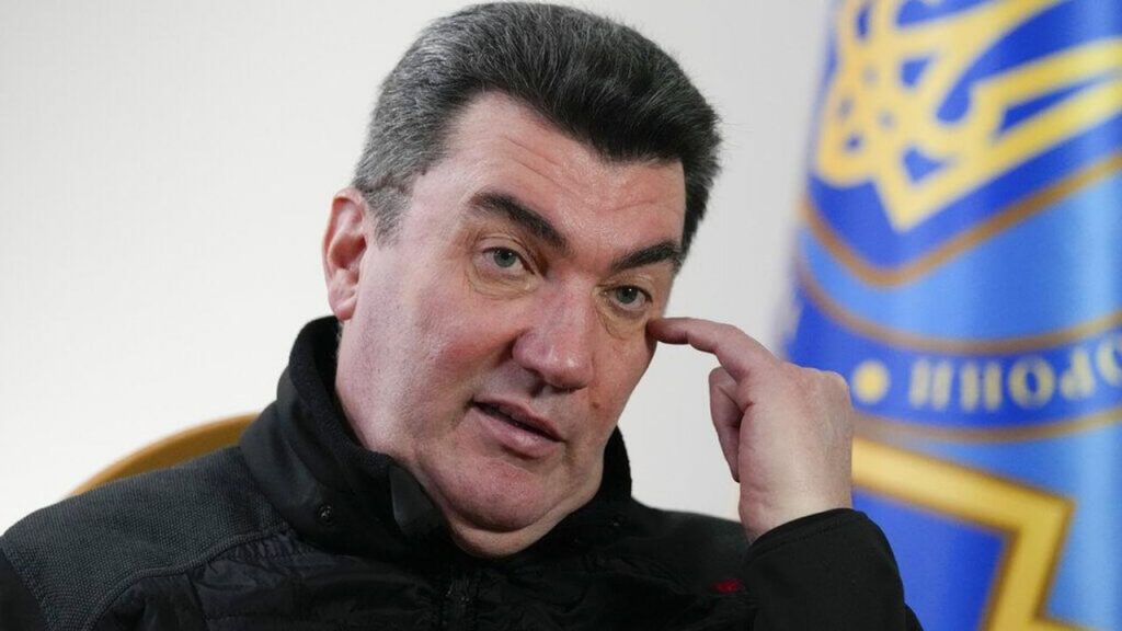 Секретарь СНБО Украины Данилов заявил, что русскоговорящим людям нет места в стране