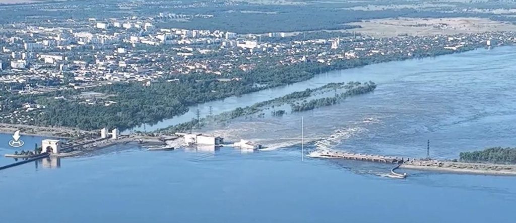 Украинские СМИ бьют тревогу: сообщается, что уровень воды стремительно поднимается