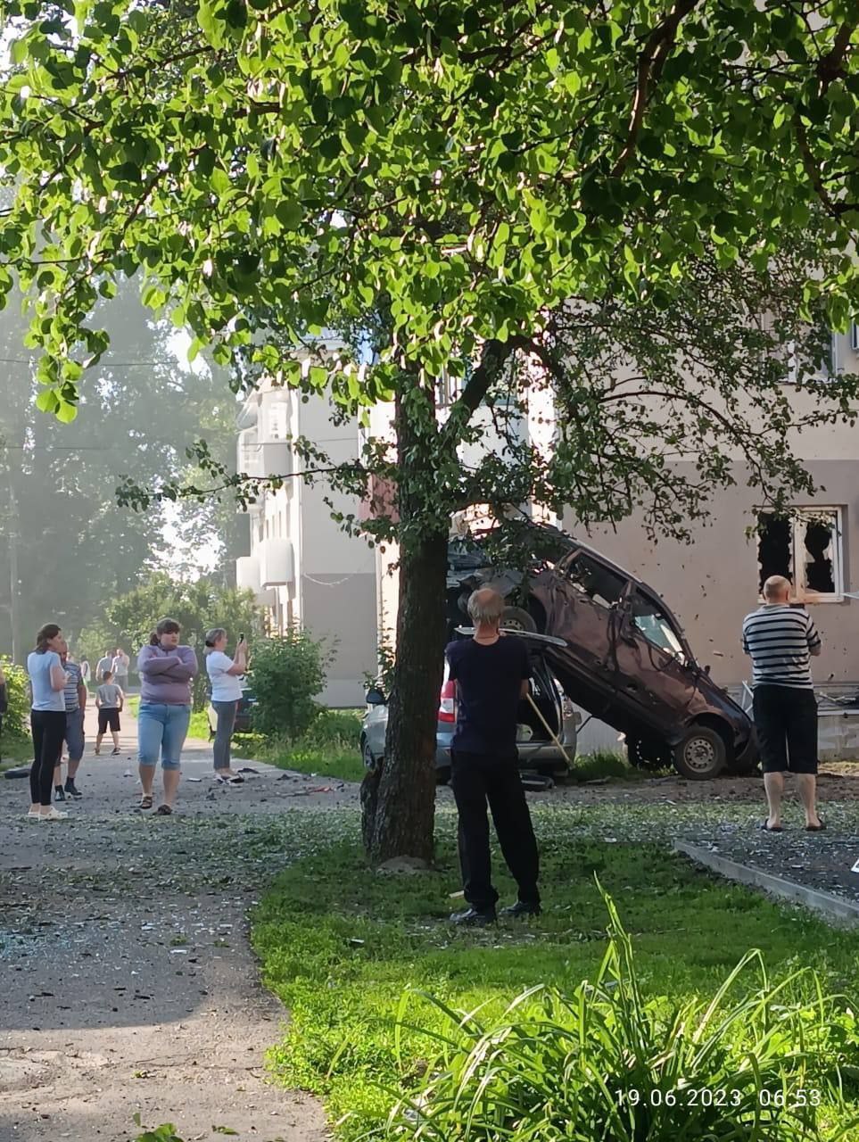 Под сильным обстрелом ВСУ с раннего утра город Валуйки Белгородской области
