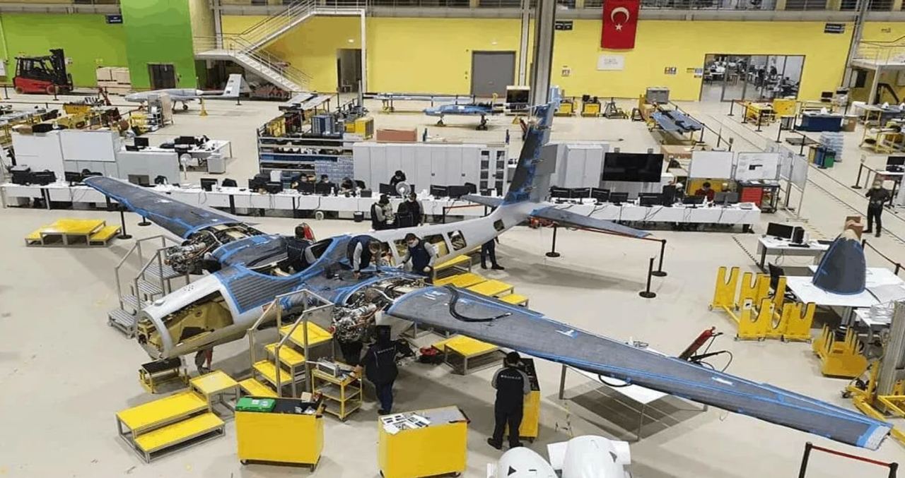 На Украине начали строить завод по производству беспилотников Bayraktar