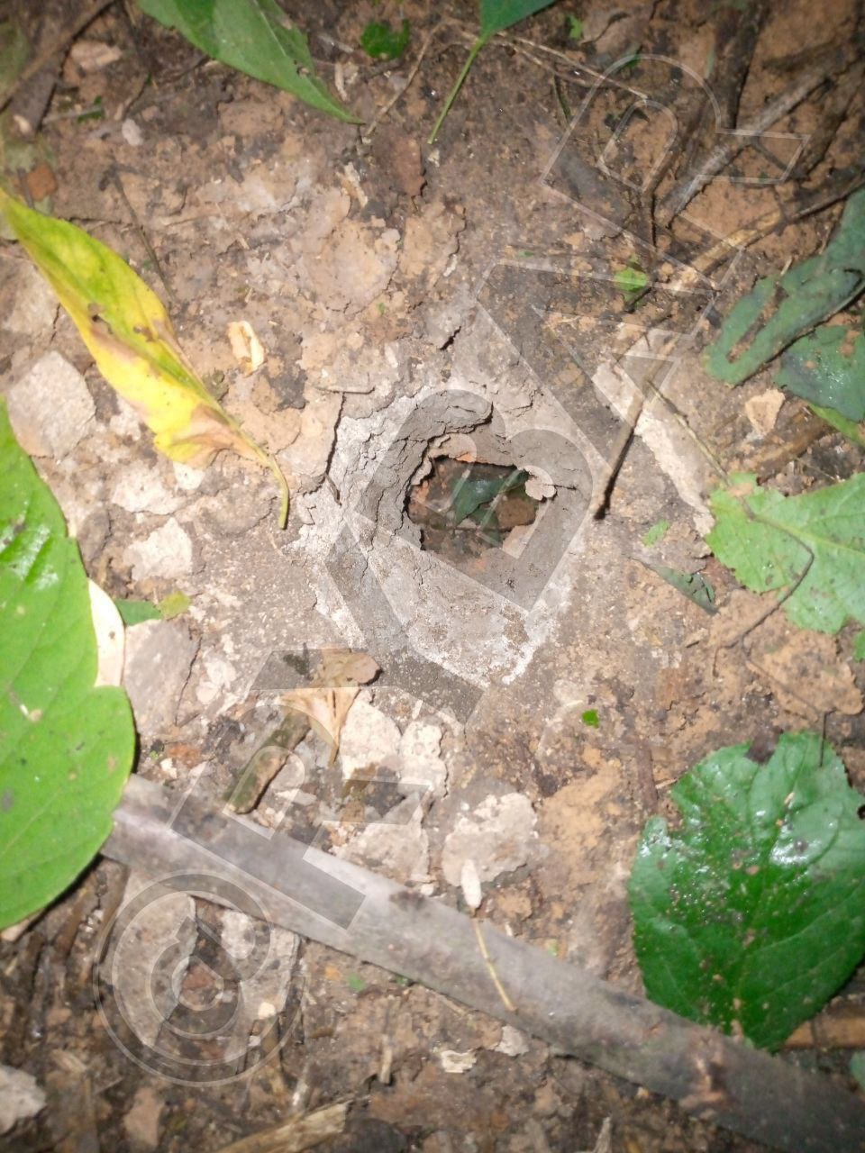 Бойцы ВС РФ с Гуляйпольского участка поделились кадрами обломков кассетных боеприпасов М864, которыми ВСУ обстреляли их позиции