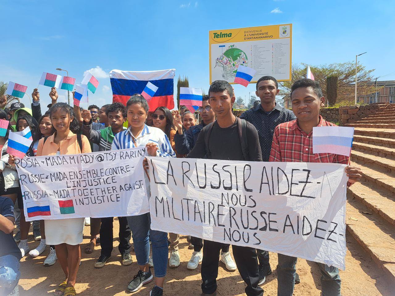 «Россия, приди, наведи порядок». В Африке зовут на помощь Москву