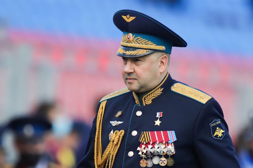 Генерал армии Сергей Суровикин освобожден от занимаемой должности главкома ВКС
