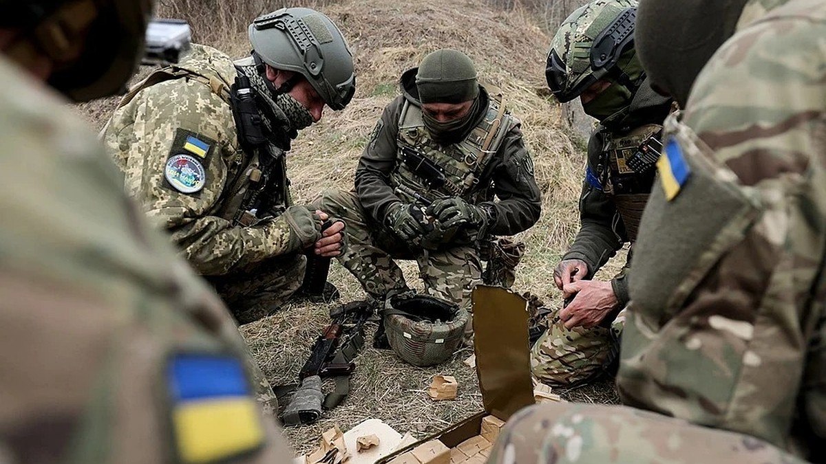 Враг несет большие потери у Времевского выступа