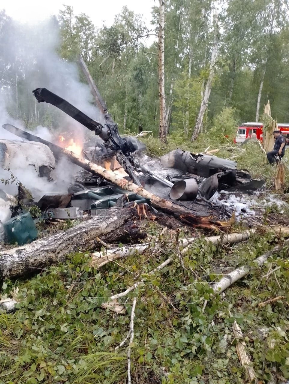Три человека погибли при крушении Ми-8 в Челябинской области, принадлежащему ФСБ