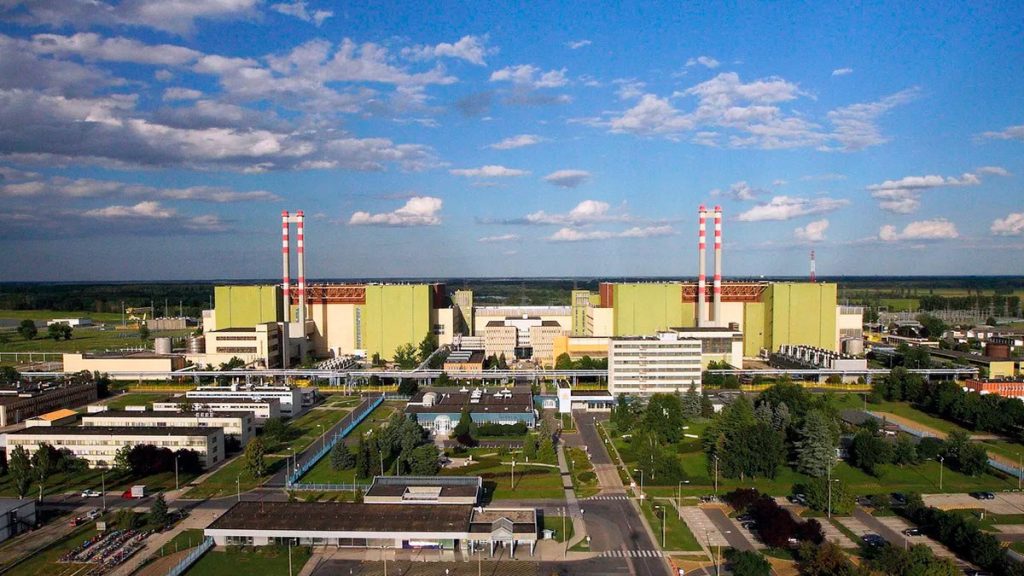 Венгрия переведет работу АЭС «Пакш» с российского на французское топливо
