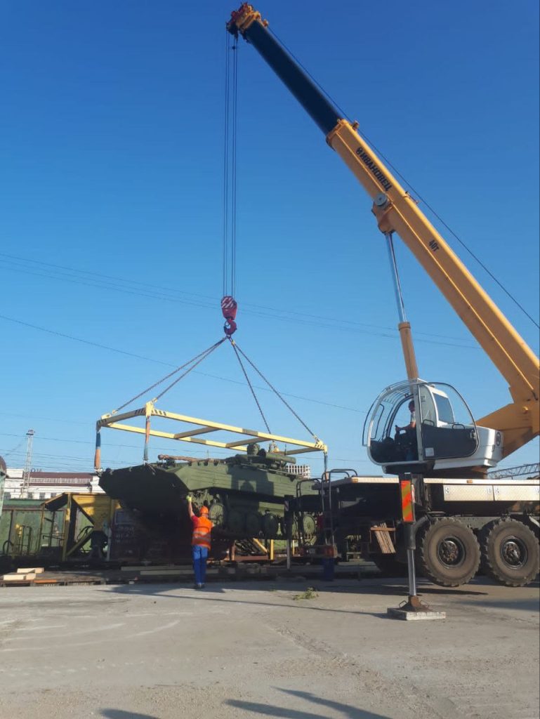 Ростех отправил Министерству обороны новую партию БМП-2М с боевым модулем Б05Я01 «Бережок»
