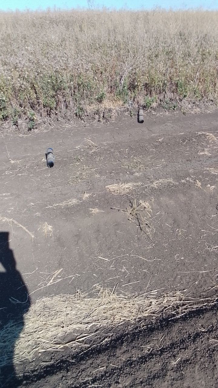 Противник начал осуществлять дистанционное минирование новым типом боеприпасов, скорее всего самодельными