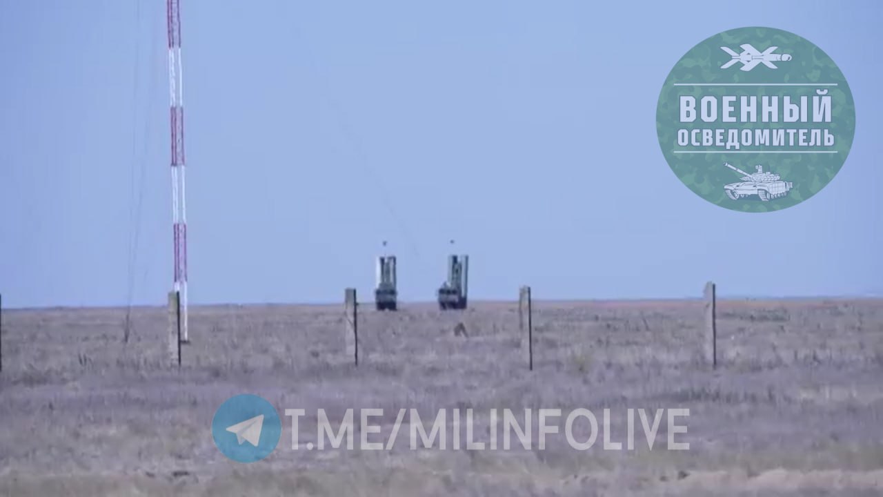 Кадры испытаний новой высокоточной дальней ракеты класса "земля-земля" для пусковой установки 51П6 ЗРС С-400 на полигоне Капустин Яр