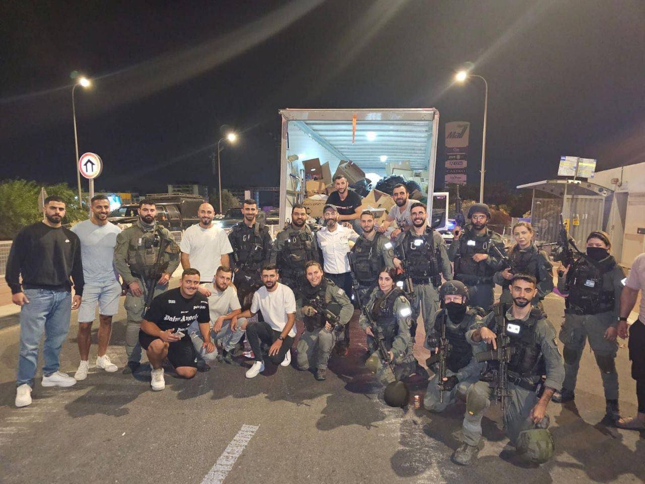 За последние 48 часов в Израиле мобилизовали 300 тысяч резервистов для участия в спецоперации «Железные мечи» в секторе Газа