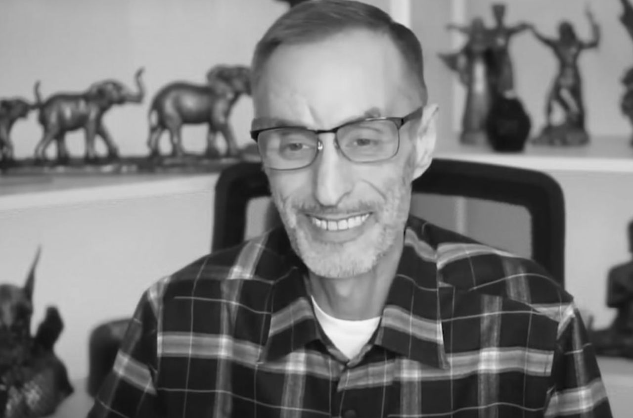 На 57-м году жизни скончался известный российский блогер Дядя Слава