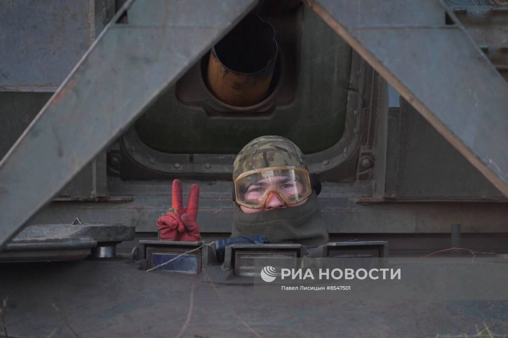Боевая работа расчёта 152-мм самоходной гаубицы 2С19 «Мста-С» 19-й мотострелковой дивизии на Запорожском направлении