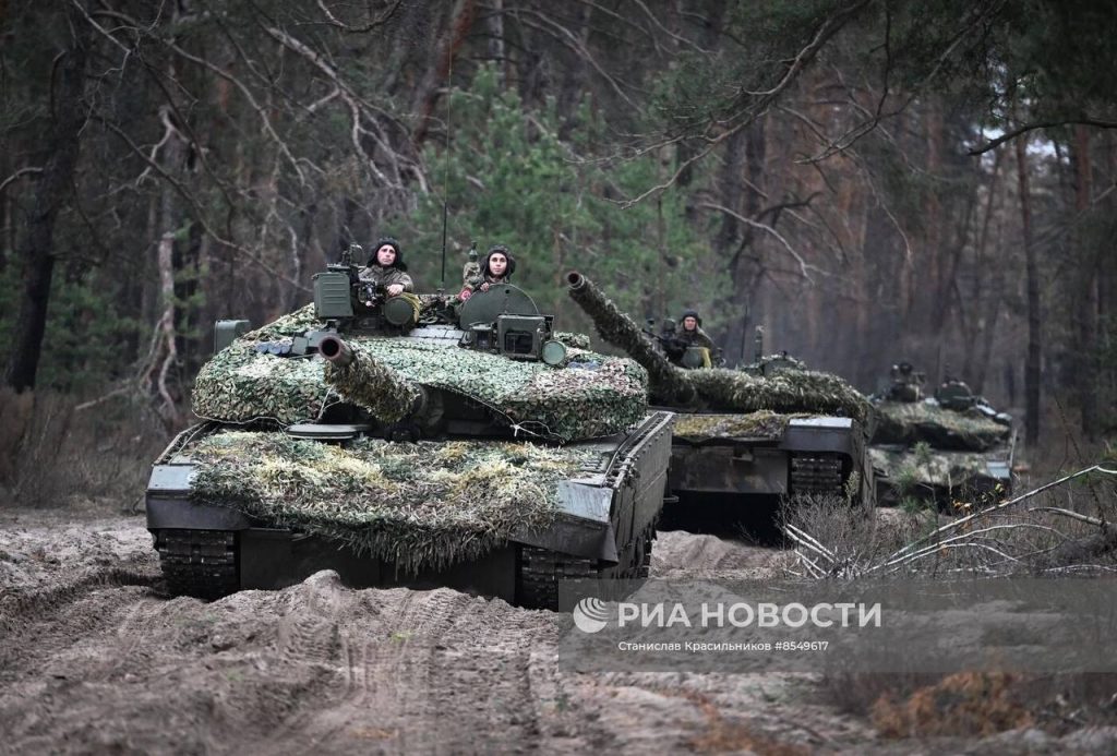 Боевая работа экипажей танков Т-80БВМ с огневых позиций на Краснолиманском направлении