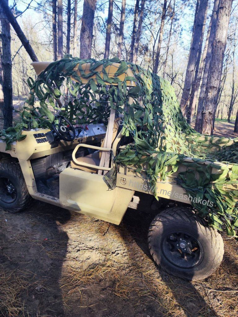 Под Крынками замечены мотовездеходы Desertcross 1000-3 от китайской компании AODES