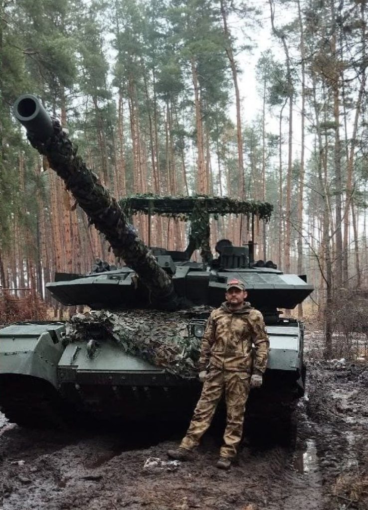 Модернизация танка Т-62М с бортами и обвесом на башне от Т-90М