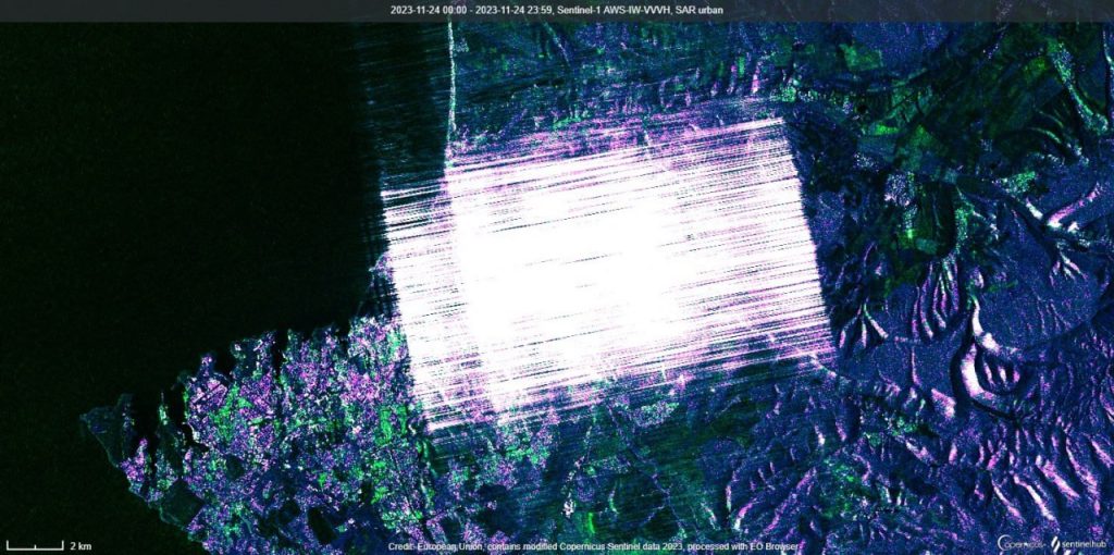 Спутник Sentinel-1 попытался снять изображение Севастополя в радиолокационном диапазоне - только тут его ждал сюрприз