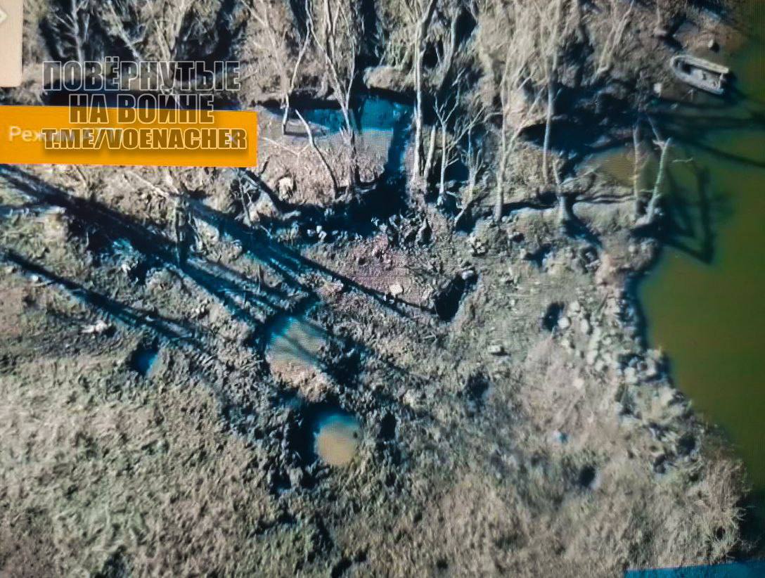 Грады ВС РФ накрыли точку эвакуации морпехов ВСУ из Крынок