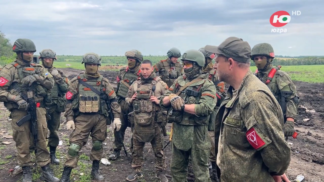 Репортаж о подготовке "спецконтингента" — штурмовиков из отрядов «Шторм-Z» перед отправкой на передовую
