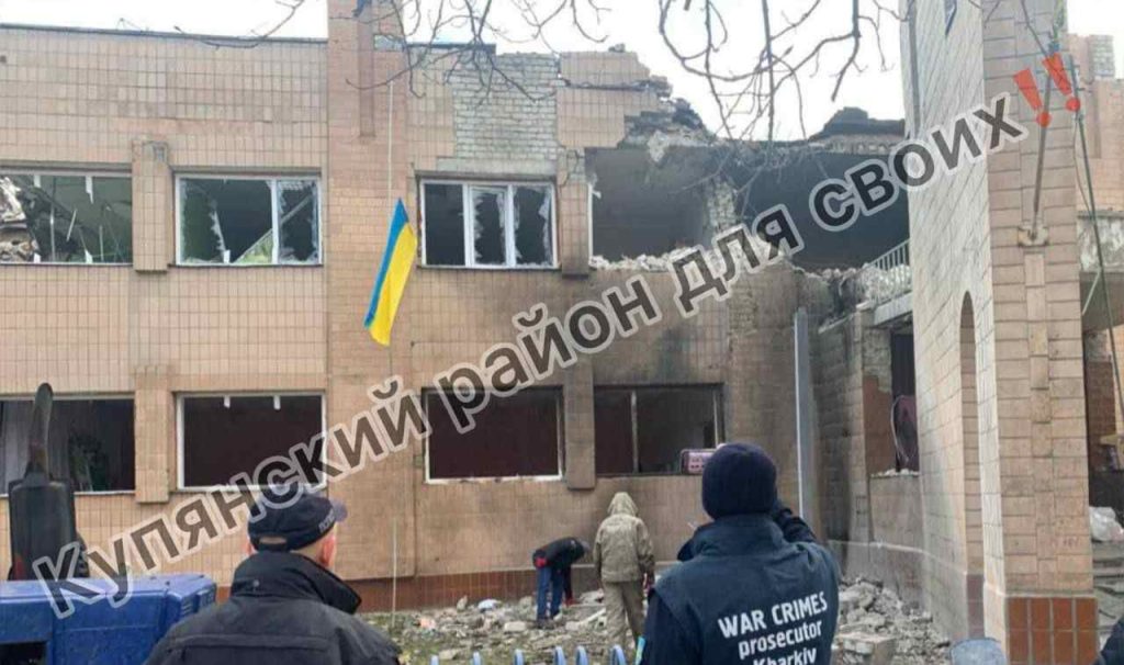 ВС РФ ночью накрыли располагу противника в Доме культуры в Боровой (Сватовское направление)