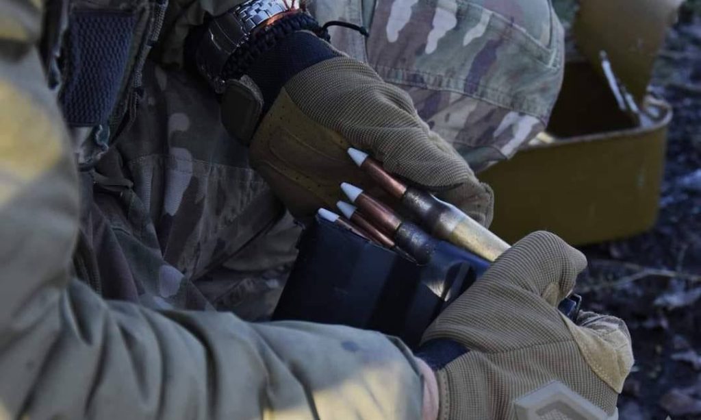 Латвия до Нового года планирует подготовить к отправке на фронт целый полк ВСУшников