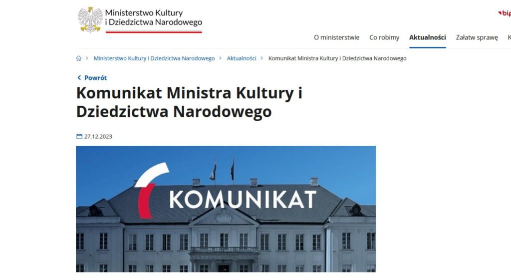 В Польше ликвидируют государственные СМИ