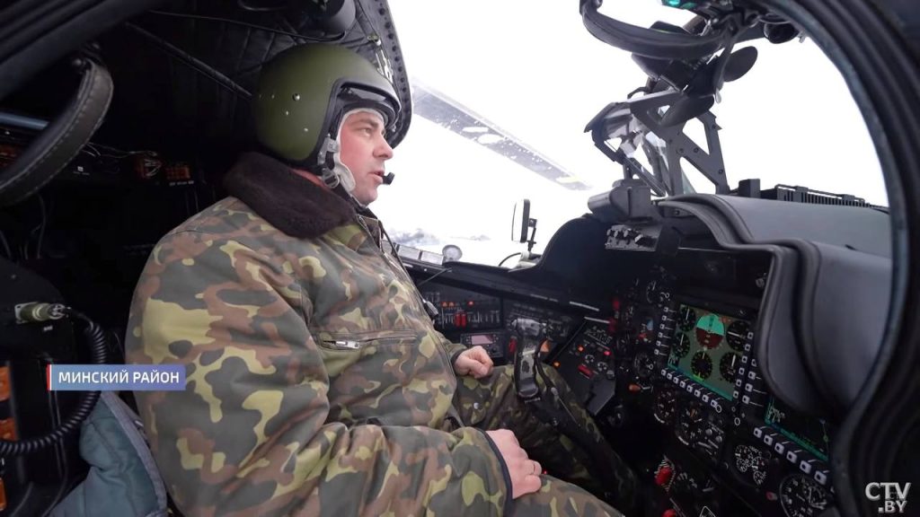 Транспортно-боевой вертолёт Ми-35М с БКО Л-370 «Витебск» на вооружении вертолётной эскадрильи 50-й смешанной авиационной базы ВВС Республики Беларусь в Мачулищах