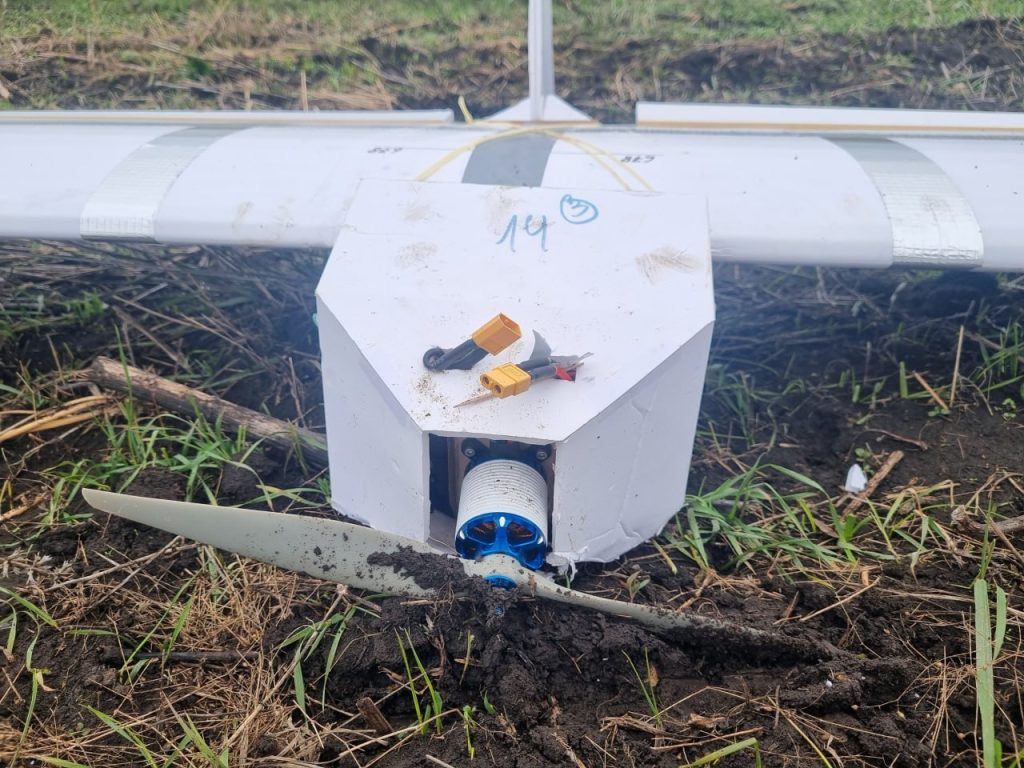 Подборка приземленных БПЛА противника на Луганском направлении