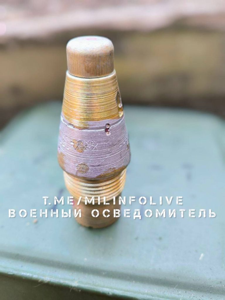 Министр обороны Южной Кореи в интервью ИА "Йонхап" заявил, что к декабрю 2023 г. Россия получила из КНДР около 5000 контейнеров с военными грузами