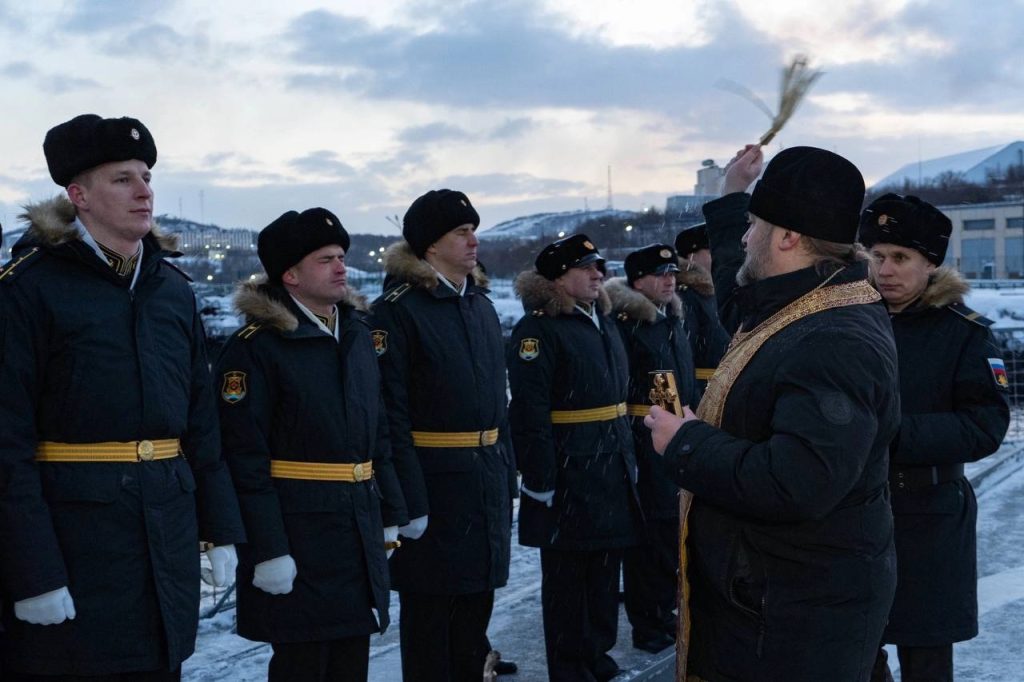 Новейший фрегат проекта 22350 «Адмирал Головко» прибыл в пункт постоянного базирования в г. Североморске