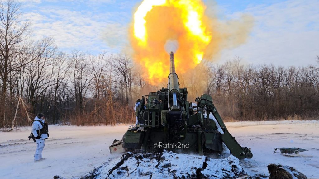 Весь день эта "Малка" (и не только эта, и не только "Малка") выковыривала врага из Белогоровки