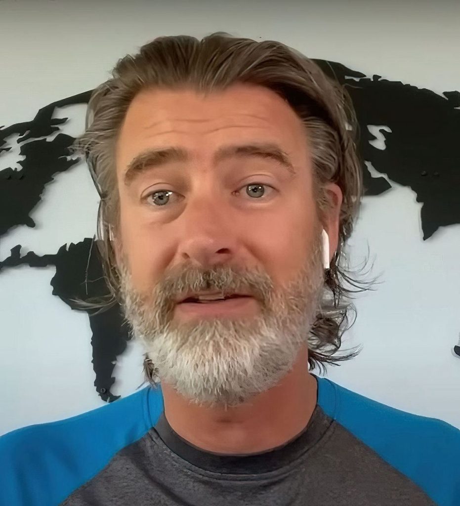 "Украинцы как нация обречены, независимо от исхода войны", - американский политолог Питер Зейхан назвал украинцев вымирающей нацией