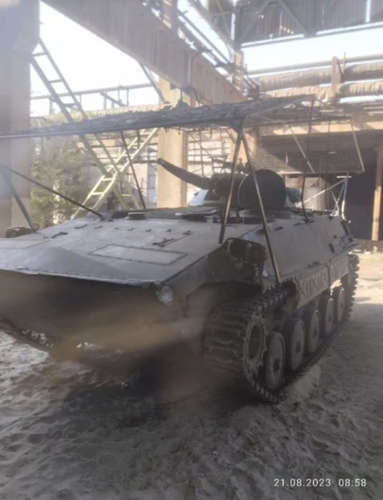 Словенская БМП M80A с тоненьким андроновым козырьком на вооружении 24-й мехбригады ВСУ