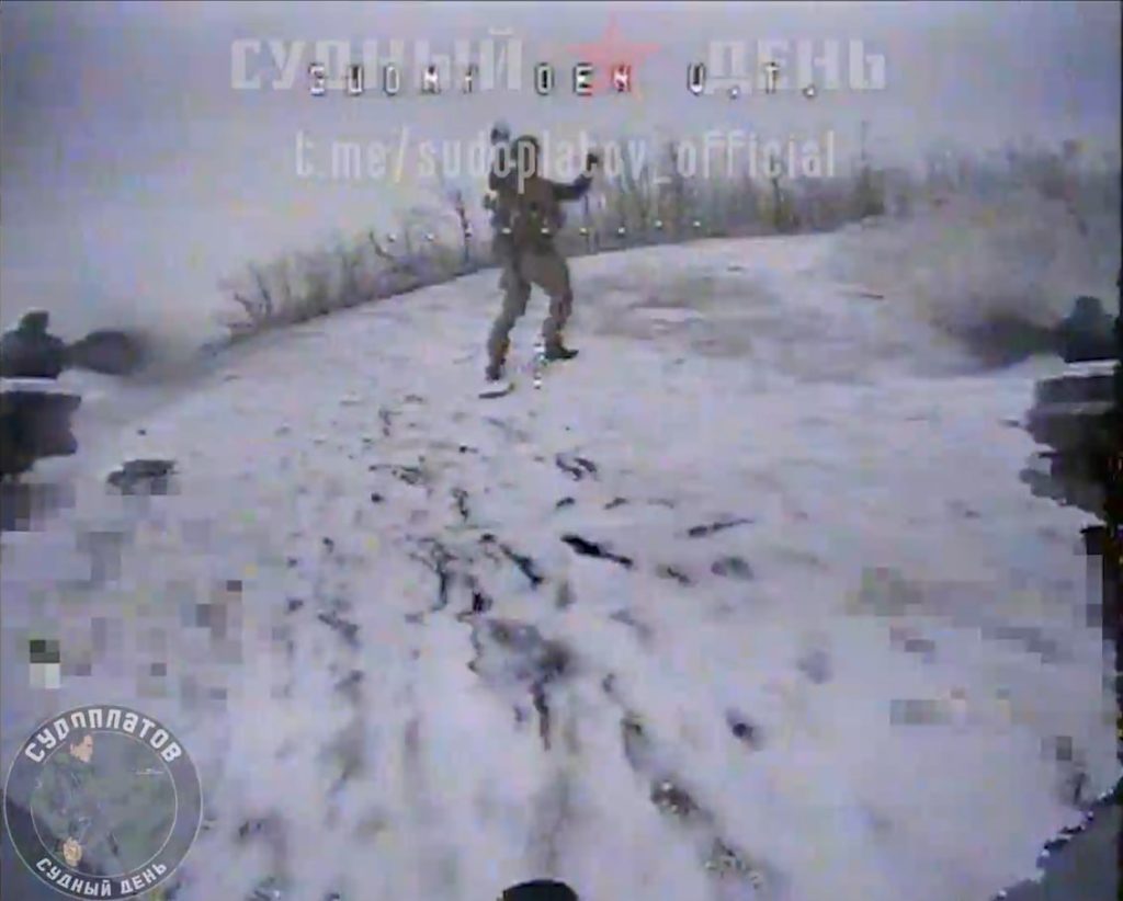 Бомбардировка дронами-камикадзе «ВТ-40» пехоты и позиций укронацистов