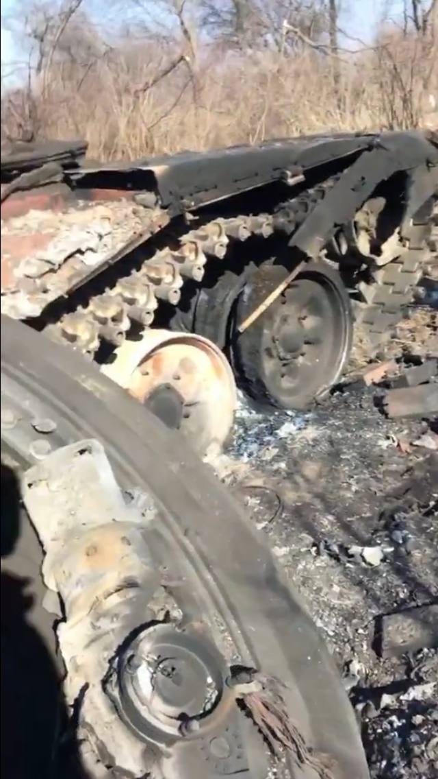 Т-72Б - уничтожен