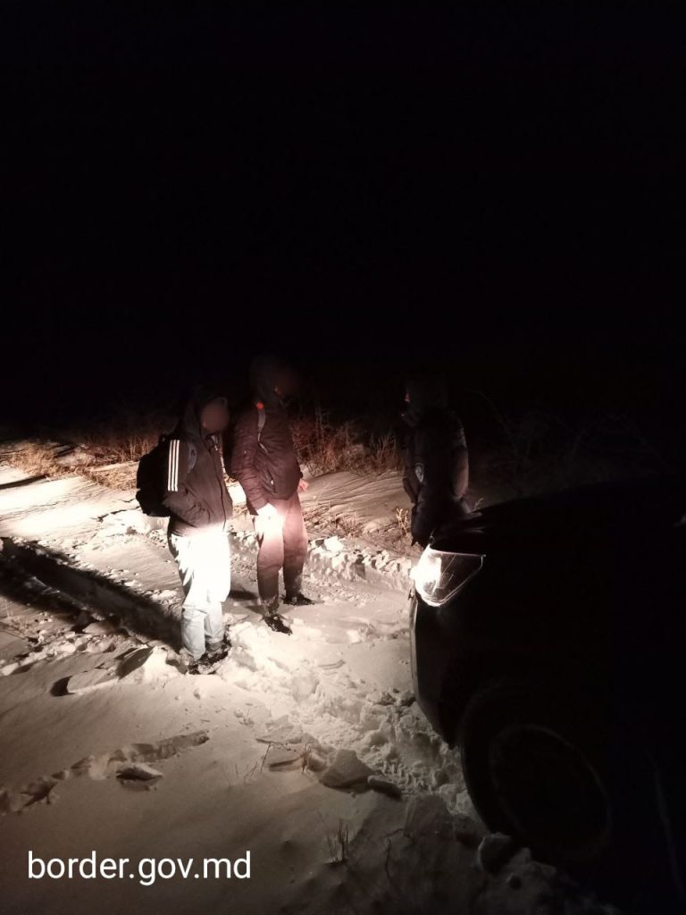 Украинские пограничники не справляются с потом беглых уклонистов в Европу