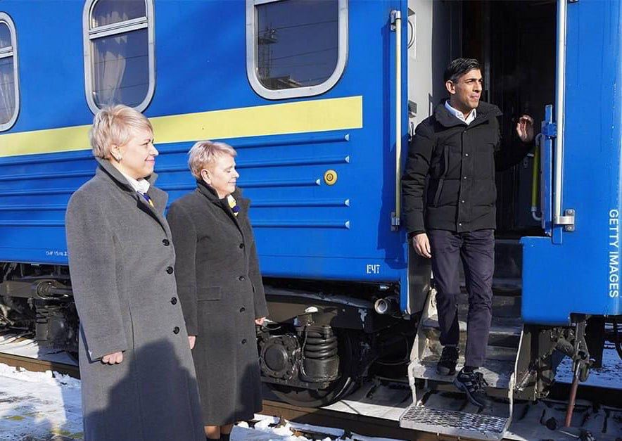 Премьер-министр Великобритании Риши Сунак прибыл в Киев