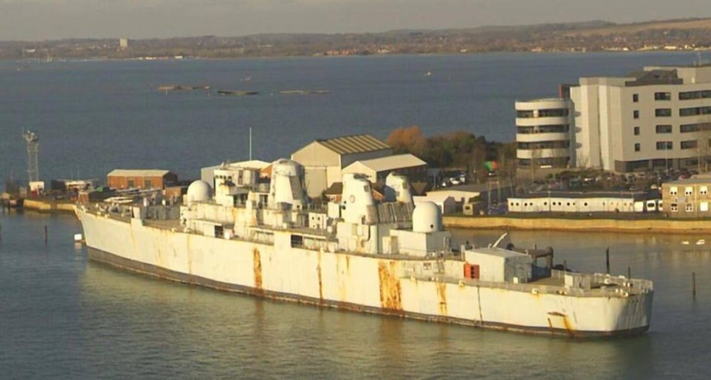 Текущее состояние выведенного из состава британского флота эсминца D23 Bristol типа 82