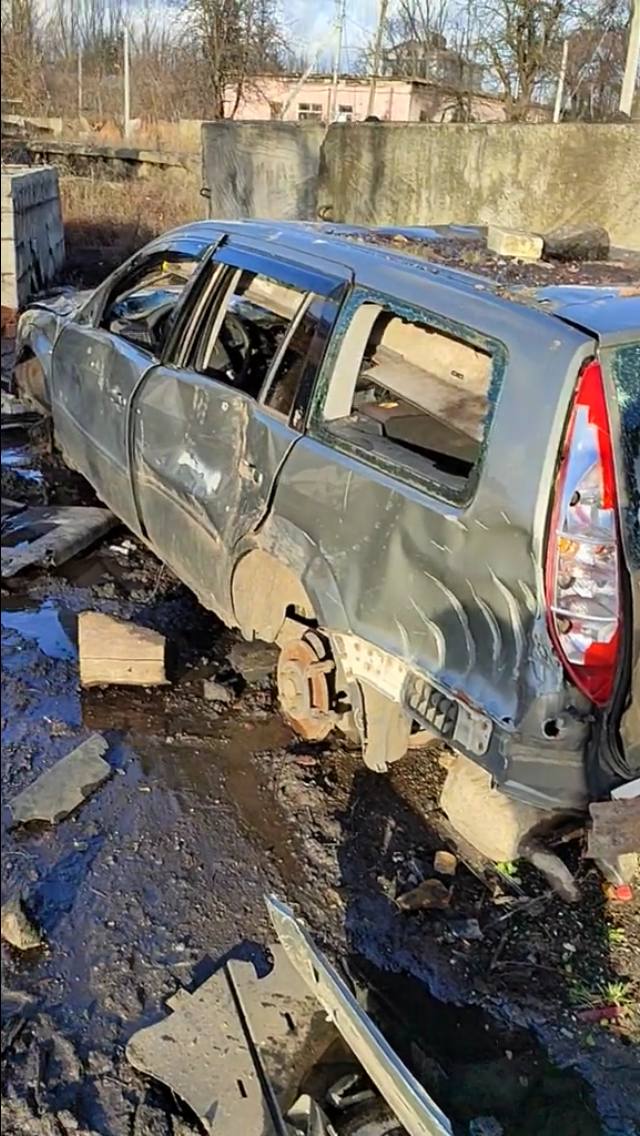 Внедорожник - уничтожен. В Донецкой области