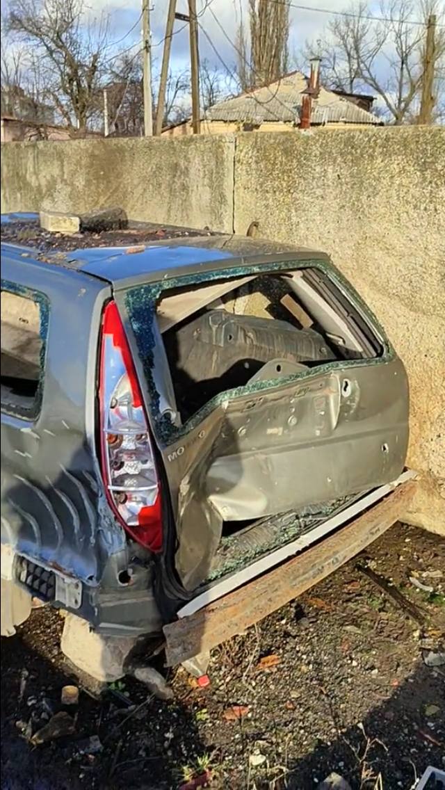 Внедорожник - уничтожен. В Донецкой области