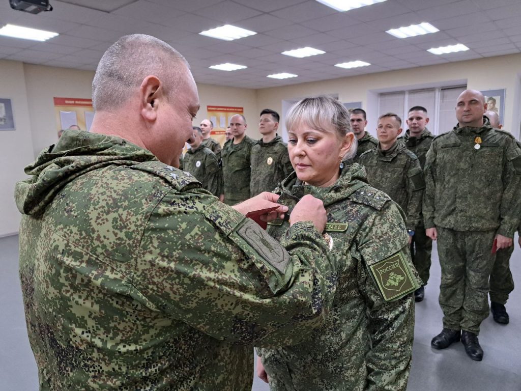 Военнослужащим военной полиции, отличившимся при выполнении боевых задач в зоне СВО, вручены государственные и ведомственные награды