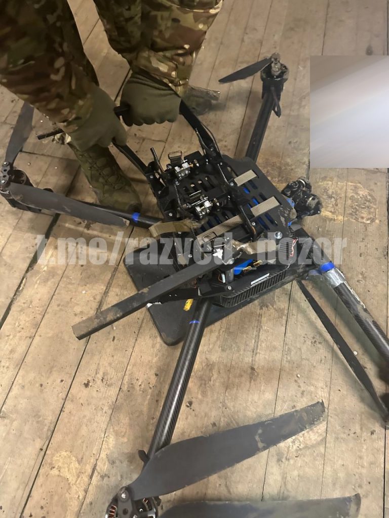 Бойцы 20 армии посадили очередной ударный БпЛА ВСУ типа "Баба яга" со "Старлинком" на борту